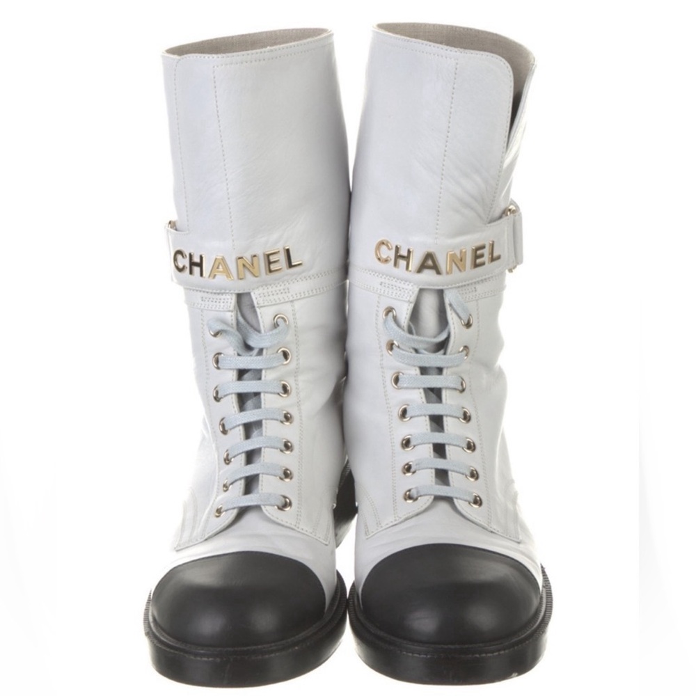 Chanel 218 Lace Up Combat Boots Size 40 - Picture 5 of 9